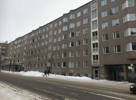Хотел снимка: Artist home by the Central Sq, 100m2, 3 bedrooms