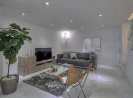 Foto do Hotel: Amazing brand new Townhouse on Lincoln Road