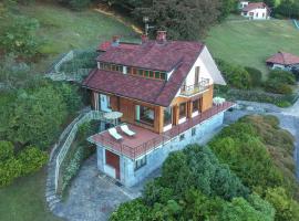Zdjęcie hotelu: Spacious Holiday Home in Stresa Italy near Lake