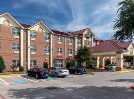 รูปภาพของโรงแรม: Quality Suites Addison-Dallas