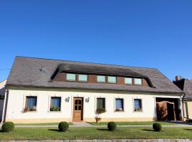 Hotel Photo: Holiday Home Haus Wagram