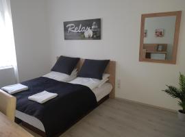 Фотографія готелю: City Center Lux Apartman