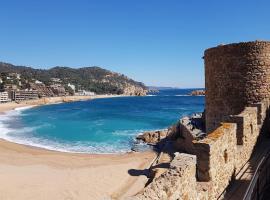 酒店照片: CASA DEL MAR, best view in Tossa harbour