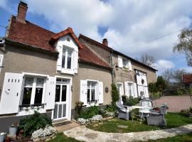 Hotel foto: Charming Holiday Home in Saint-Franchy near Forest