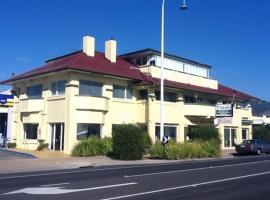 Hotel Photo: Stella's Dromana Hotel