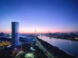 Shangri-La Guangzhou-Walking to Canton Fair Complex