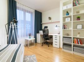 Foto do Hotel: Lovely New Apartment 10-min to Centre