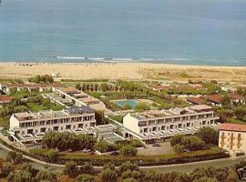 A picture of the hotel: baia tirrena