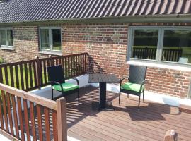 Lilleledgaard studio, hotel v destinaci Ringkobing