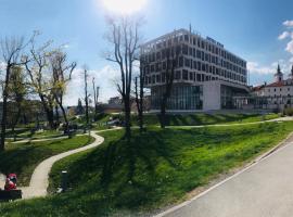 Hotel Kras, hotel in Postojna
