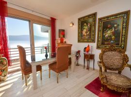 Hotel kuvat: Luxury apartment