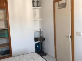 Фотографія готелю: BONITO APARTAMENTO EN IBIZA CENTRO