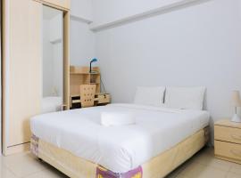 होटल की एक तस्वीर: Simply and Comfy Studio Room at The Habitat Apartment By Travelio
