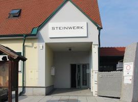 A picture of the hotel: Steinwerk Cafe Pension