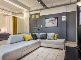 Hotel Photo: Renovated Loft At the Center of Monastiraki