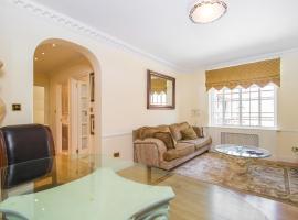 Foto do Hotel: Exquisite one bedroom apartment- Marble Arch