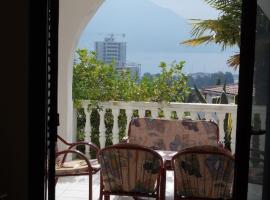 Hotel Foto: Amazing View Blue Skies and Sea