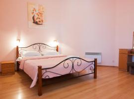 Hotel kuvat: Home Hotel Apartments on Mykhailivska Square - Kiev