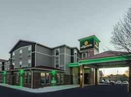 Hotelfotos: La Quinta by Wyndham Kansas City Airport