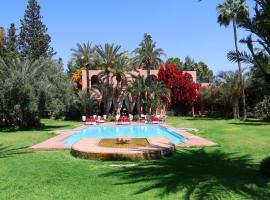 Hotel Photo: Dar Ayniwen Garden Hotel & Bird Zoo