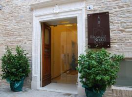 Relais Del Borgo Hotel & Spa 4 Stelle, hotel v destinaci Staffolo