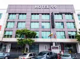 Hotel 99 Bandar Puteri Puchong, hotel in Puchong