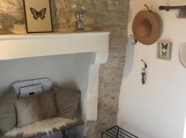 Hotel Foto: Petite Ruelle Botanist Cottage