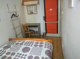 호텔 사진: New studio in old town-city center