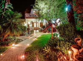 GuBas De Hoek meet eat sleep, hotel di Robertson