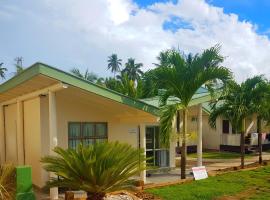 Le Uaina Beach Resort, khách sạn ở Falepuna