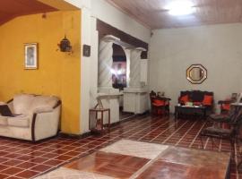 Hotel fotoğraf: Hostal mi otra casa en santa ana