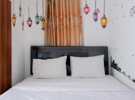 Hotel Photo: Simply 1BR M-Town Residence Apartement By Travelio