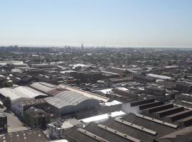 Fotos de Hotel: Departamento con vista al río y al conurbano sur