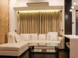 A picture of the hotel: Tastefully Designed One bhk Apartment