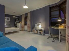 酒店照片: Modern Flat at Historical Istanbul/Cihangir