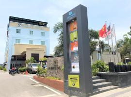 รูปภาพของโรงแรม: Nadias Hotel Cenang Langkawi