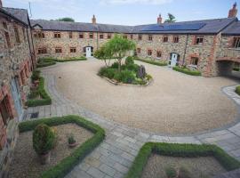 Hotel fotoğraf: Terraced Houses Courtyard Garlow Cross - EIR04048-IYA