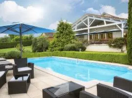 Logis Hôtel-Restaurant Les Voyageurs