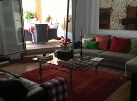 Hotel Photo: Piso amueblado alto standing