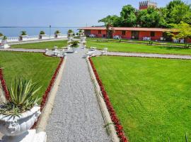 Hotel foto: Holiday village Villa Garuti Padenghe - IGS02344-CYB