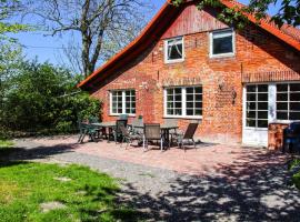 Hotel Photo: Semi-detached house Butjadingen - DNS041012-L