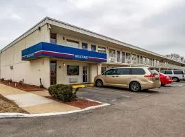 Motel 6-Joliet, IL - I-80, hotel in Joliet