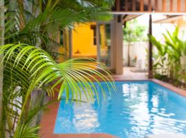 Фотографія готелю: Family/Group Pool Villa close to Patong