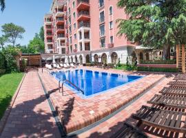 Hotel Foto: Superb 2-BDR Luxury Apt. with POOL in Villa Mare