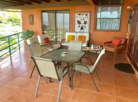 Hotel Foto: Spacious 3 Bedroom Home Mins From Port Of Spain