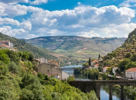Dois Lagares House, Hotel in Pinhão