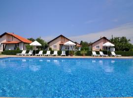 A picture of the hotel: Sunny Hills Villas