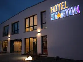 Hotel Starton am Village, hótel í Ingolstadt
