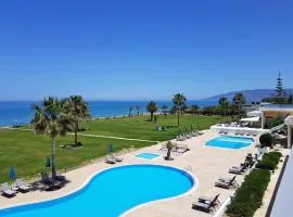 폴리스 크리소쿠오스에 위치한 호텔 Natura Beach Hotel And Villas