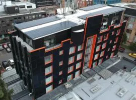 Richmond Suites Hotel